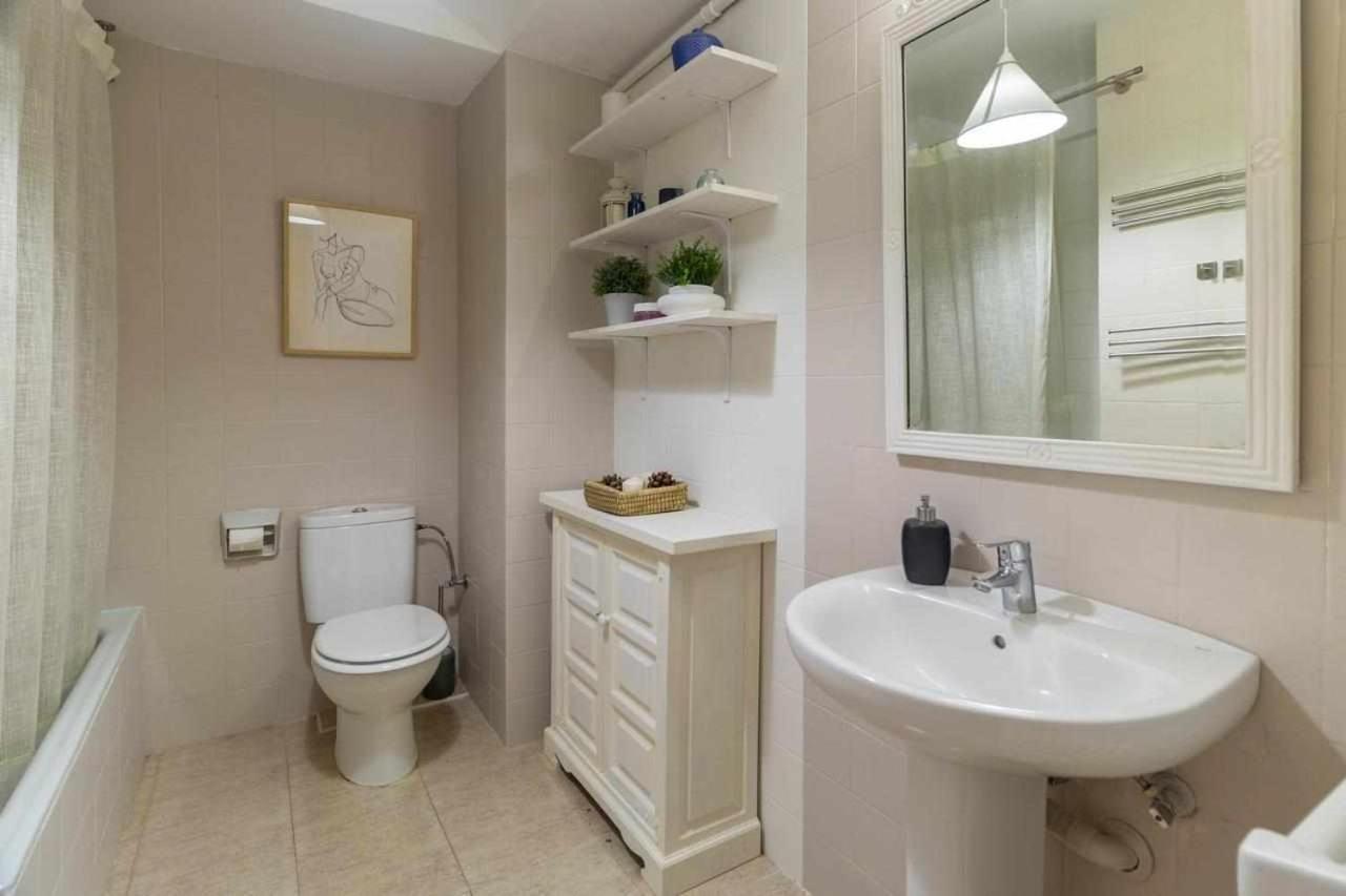 El Puente Apartment Zamora Luaran gambar